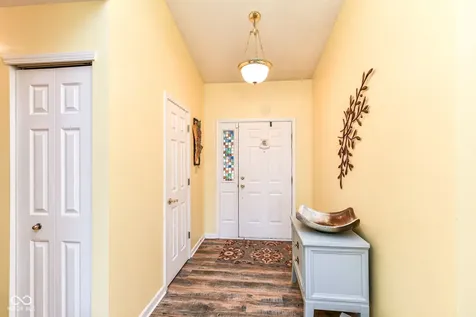 1214 Stonebridge Drive Anderson IN 46013