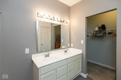 898 Briarstone Drive Greenwood IN 46143