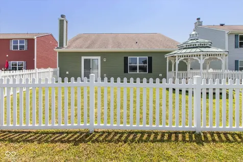 898 Briarstone Drive Greenwood IN 46143