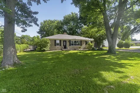 4758 E Hadley Road Mooresville IN 46158