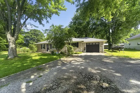 4758 E Hadley Road Mooresville IN 46158