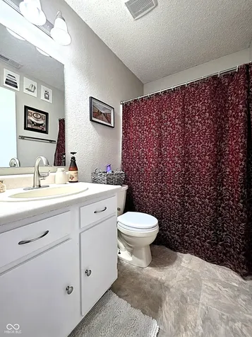 49 Meadow Creek East Boulevard Whiteland IN 46184