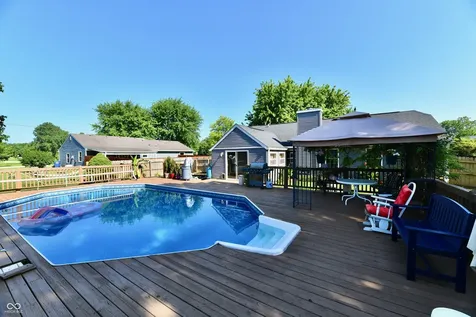 153 W Foxwood Drive Brownsburg IN 46112