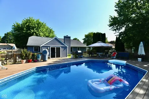 153 W Foxwood Drive Brownsburg IN 46112