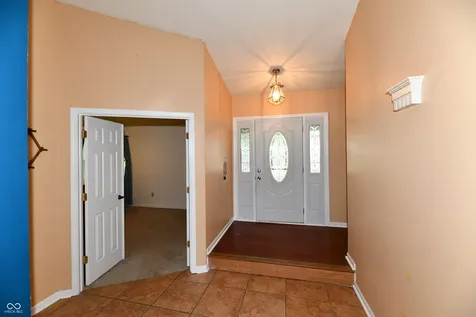 153 W Foxwood Drive Brownsburg IN 46112