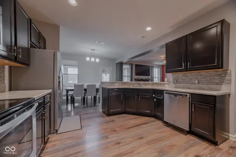 2483 Shadow Bend Drive Columbus IN 47201