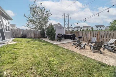 2483 Shadow Bend Drive Columbus IN 47201