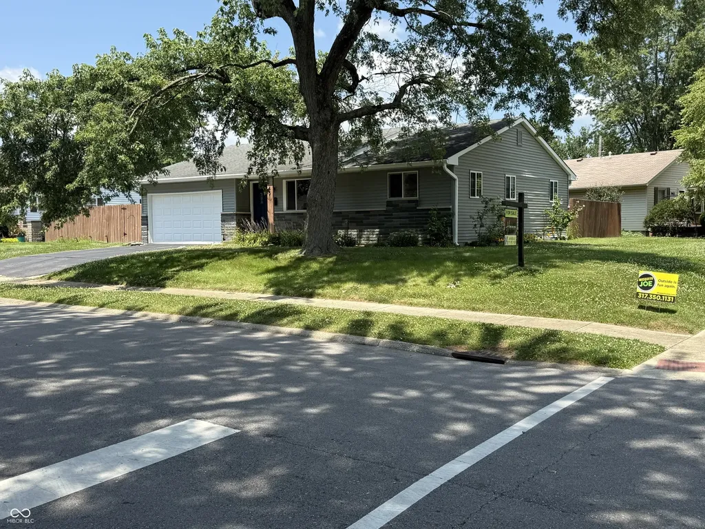 451 Hickory Lane Plainfield IN 46168