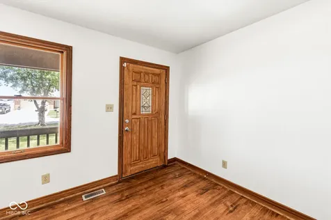 397 Schoolhouse Lane Bargersville IN 46106