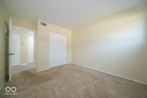 315 Elmead Court Greenwood IN 46142