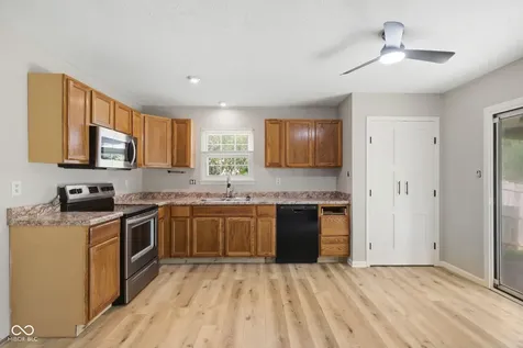 5854 Brouse Indianapolis IN 46237