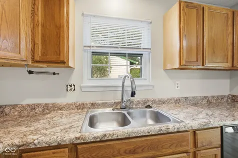 5854 Brouse Indianapolis IN 46237
