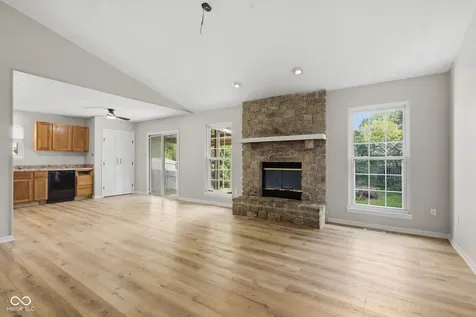 5854 Brouse Indianapolis IN 46237