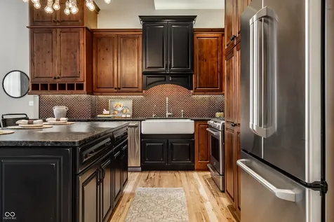 611 N Park Avenue Indianapolis IN 46204
