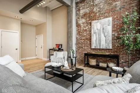 611 N Park Avenue Indianapolis IN 46204