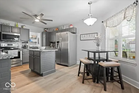 5450 Bracken Drive Indianapolis IN 46239