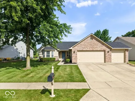 5450 Bracken Drive Indianapolis IN 46239