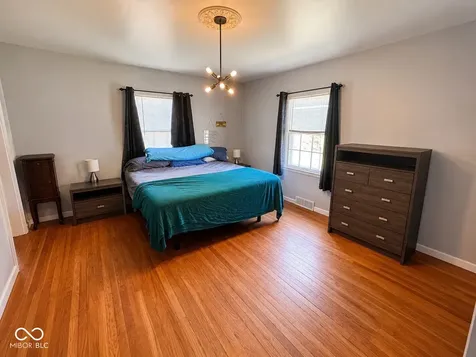 343 E Edgewood Avenue Indianapolis IN 46227