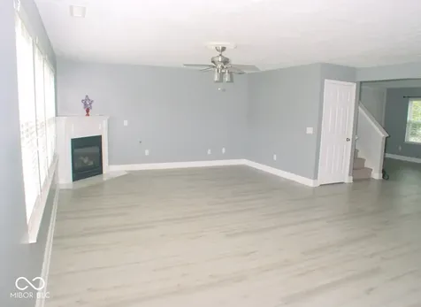 2451 S Woodgrove Way New Palestine IN 46163