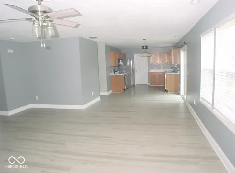 2451 S Woodgrove Way New Palestine IN 46163