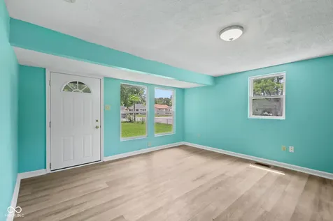 1106 Worcester Avenue Indianapolis IN 46203