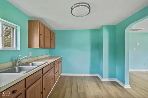 1106 Worcester Avenue Indianapolis IN 46203