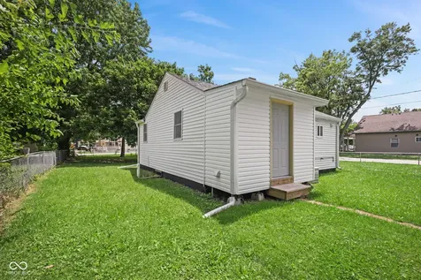 1106 Worcester Avenue Indianapolis IN 46203