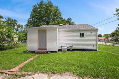 1106 Worcester Avenue Indianapolis IN 46203