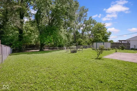 2817 Streamside Drive Columbus IN 47203