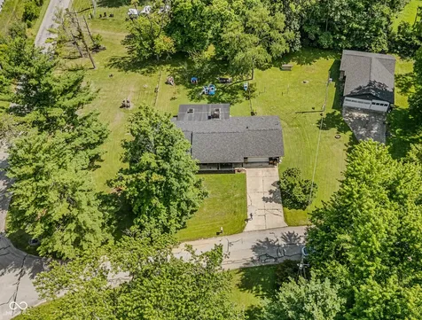 9182 N Cherry Hills Drive Columbus IN 47201
