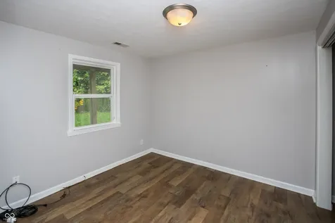 140 Appletree Row Greenwood IN 46142