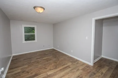 140 Appletree Row Greenwood IN 46142