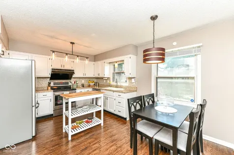 12334 Camberley Lane Carmel IN 46033