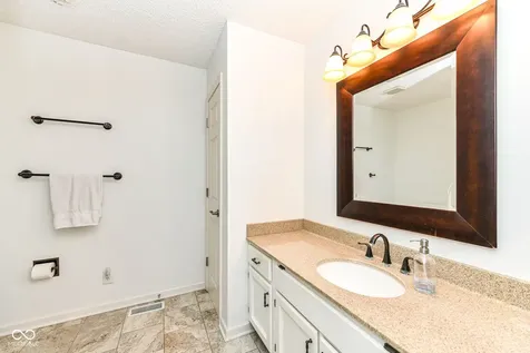 12334 Camberley Lane Carmel IN 46033