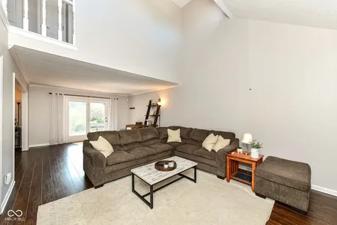 12334 Camberley Lane Carmel IN 46033