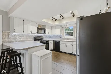 200 Wintergreen Noblesville IN 46062