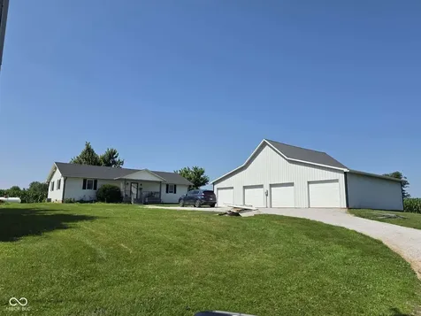 4607 & 4609 W County Road 300 S Cory IN 47846