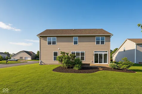 914 Peacehaven Place Westfield IN 46074