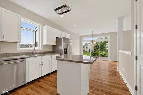 914 Peacehaven Place Westfield IN 46074