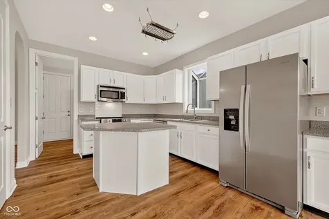 914 Peacehaven Place Westfield IN 46074