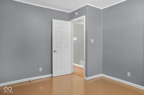 7387 E 54th Street Lawrence IN 46226