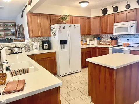 8709 E State Road 42 Poland IN 47868