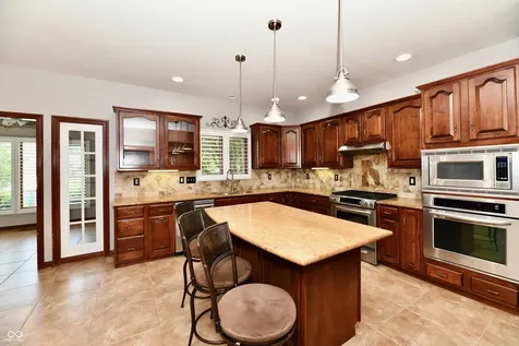 1324 Eagle Valley Drive Greenwood IN 46143