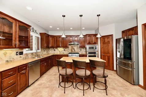 1324 Eagle Valley Drive Greenwood IN 46143