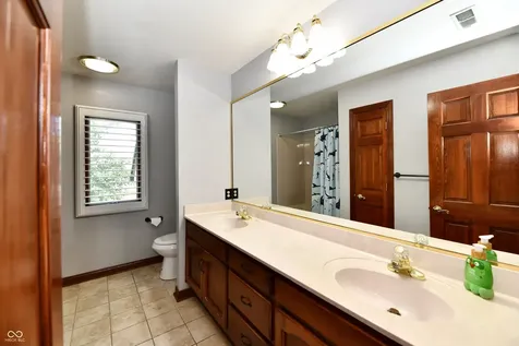 1324 Eagle Valley Drive Greenwood IN 46143