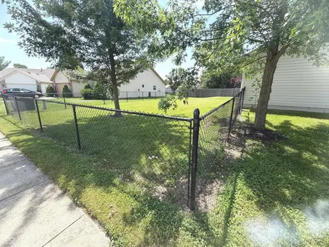 5343 Wood Hollow Drive Indianapolis IN 46239