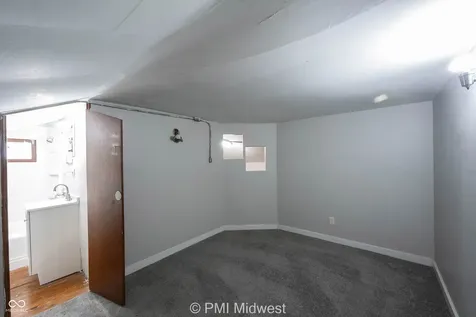 3165 Station Street Indianapolis IN 46218