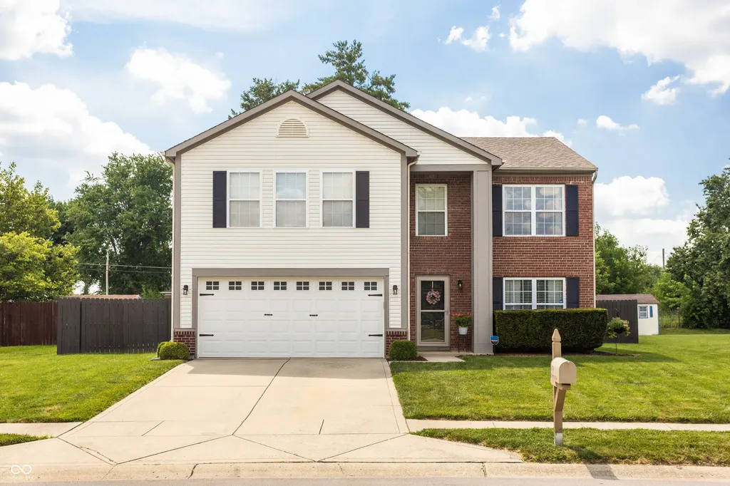 1174 Liberty Drive Indianapolis IN 46234