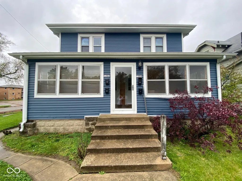 1202 E 8th Anderson IN 46012