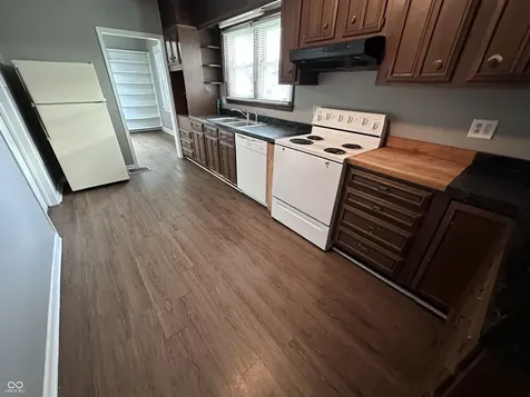 1202 E 8th Anderson IN 46012